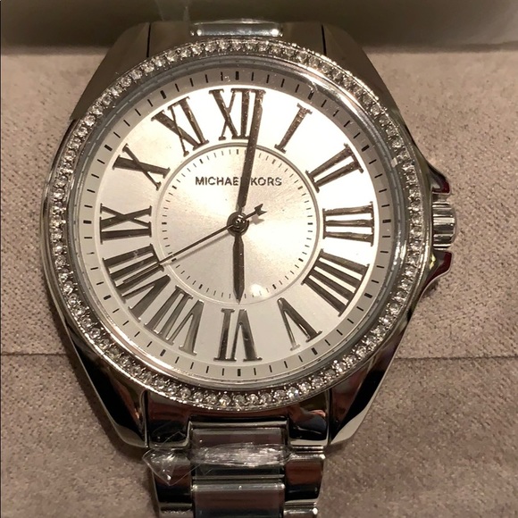 Michael Kors Kacie Silver Dial Stainless Watch - Picture 2 of 5